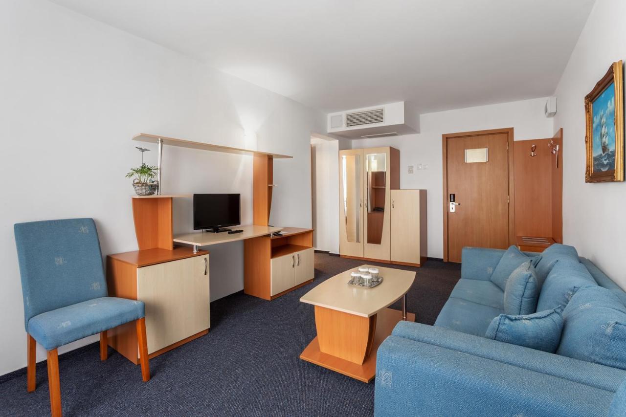 Hotel Sirena Saturn All Inclusive Extérieur photo